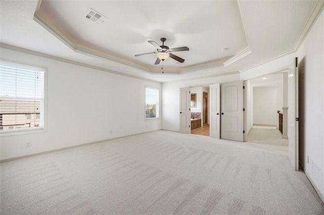 10822 S Appleridge Lane, Olathe, KS 66061