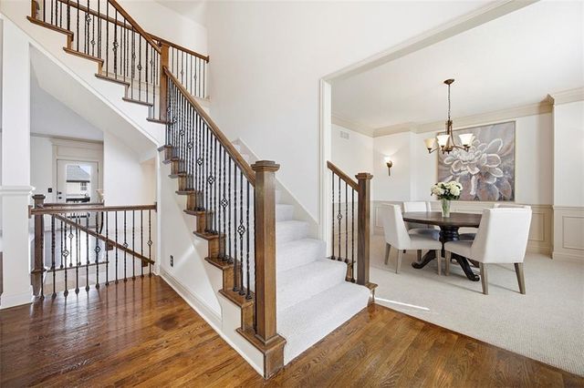 10822 S Appleridge Lane, Olathe, KS 66061