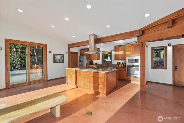 96 Pleasant Pond Lane, Friday Harbor, WA 98250