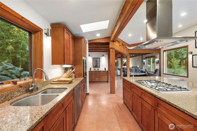 96 Pleasant Pond Lane, Friday Harbor, WA 98250