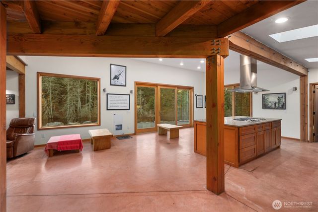 96 Pleasant Pond Lane, Friday Harbor, WA 98250