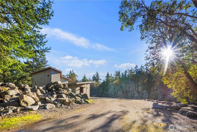 96 Pleasant Pond Lane, Friday Harbor, WA 98250