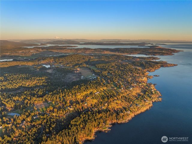 96 Pleasant Pond Lane, Friday Harbor, WA 98250