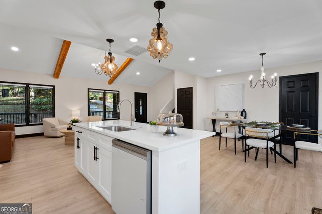 395 Pine L Drive, Buford, GA 30518