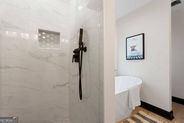 395 Pine L Drive, Buford, GA 30518