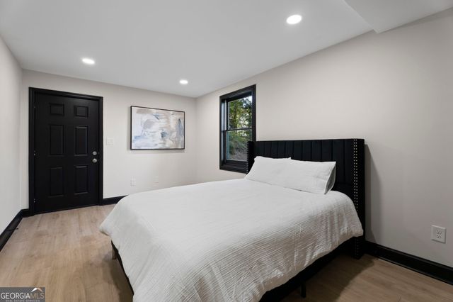 395 Pine L Drive, Buford, GA 30518