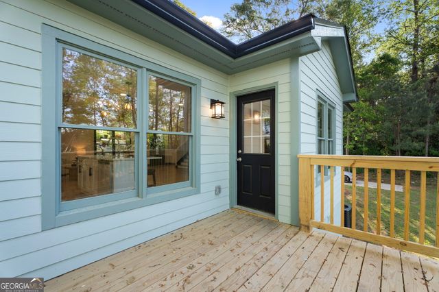 395 Pine L Drive, Buford, GA 30518