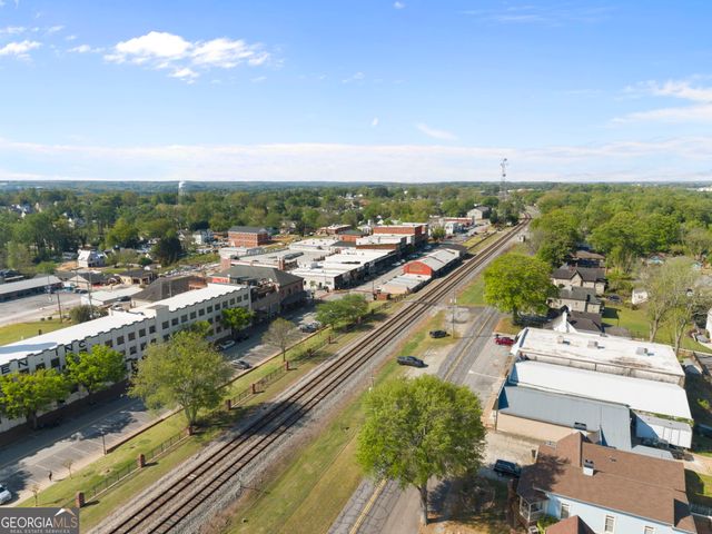 395 Pine L Drive, Buford, GA 30518