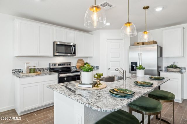 12592 W LOCUST Lane, Avondale, AZ 85323