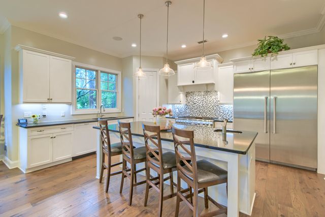 4385 Ten Shillings Way, Ravenel, SC 29470