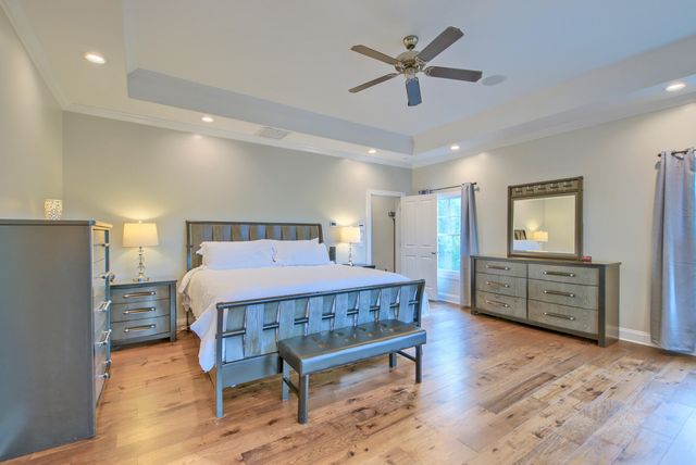 4385 Ten Shillings Way, Ravenel, SC 29470