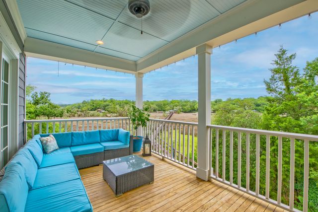 4385 Ten Shillings Way, Ravenel, SC 29470