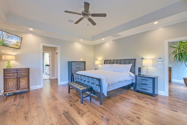 4385 Ten Shillings Way, Ravenel, SC 29470