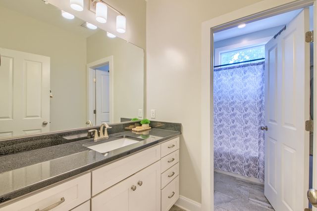 4385 Ten Shillings Way, Ravenel, SC 29470