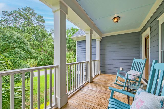 4385 Ten Shillings Way, Ravenel, SC 29470