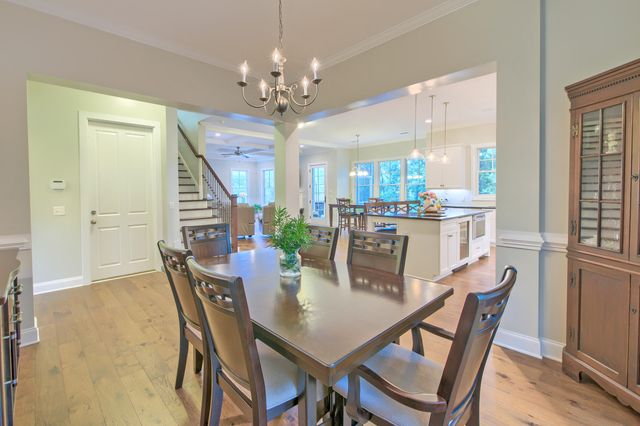 4385 Ten Shillings Way, Ravenel, SC 29470