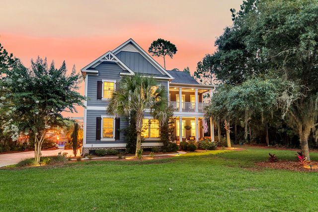 4385 Ten Shillings Way, Ravenel, SC 29470