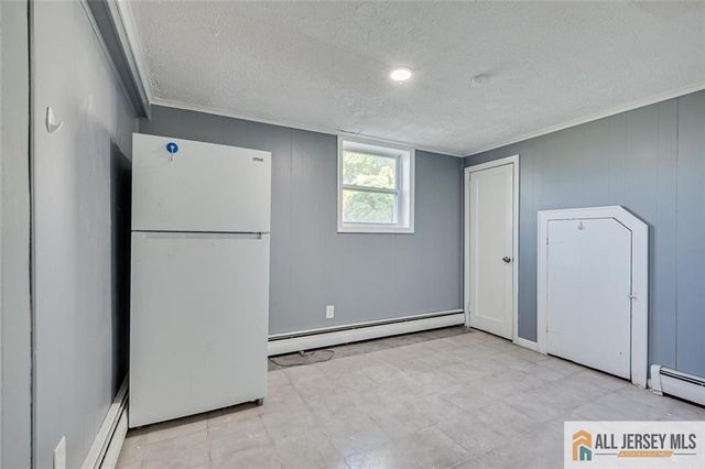 144 Bond Street, Iselin, NJ 08830