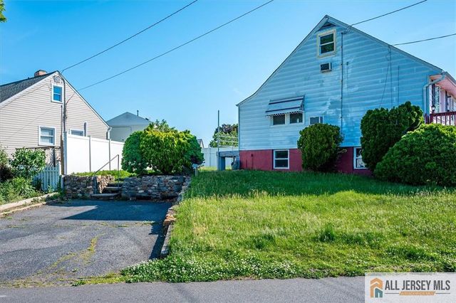 144 Bond Street, Iselin, NJ 08830