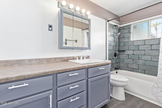 35 S DORAN --, Mesa, AZ 85204