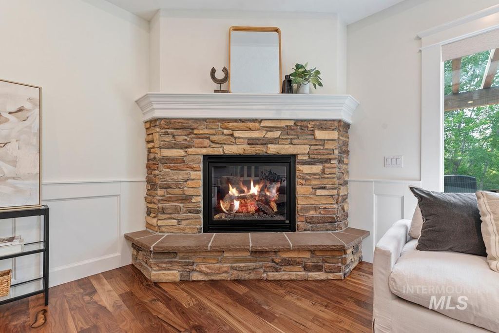 103 S. Alder Ln, Eagle, ID 83616 photo 11