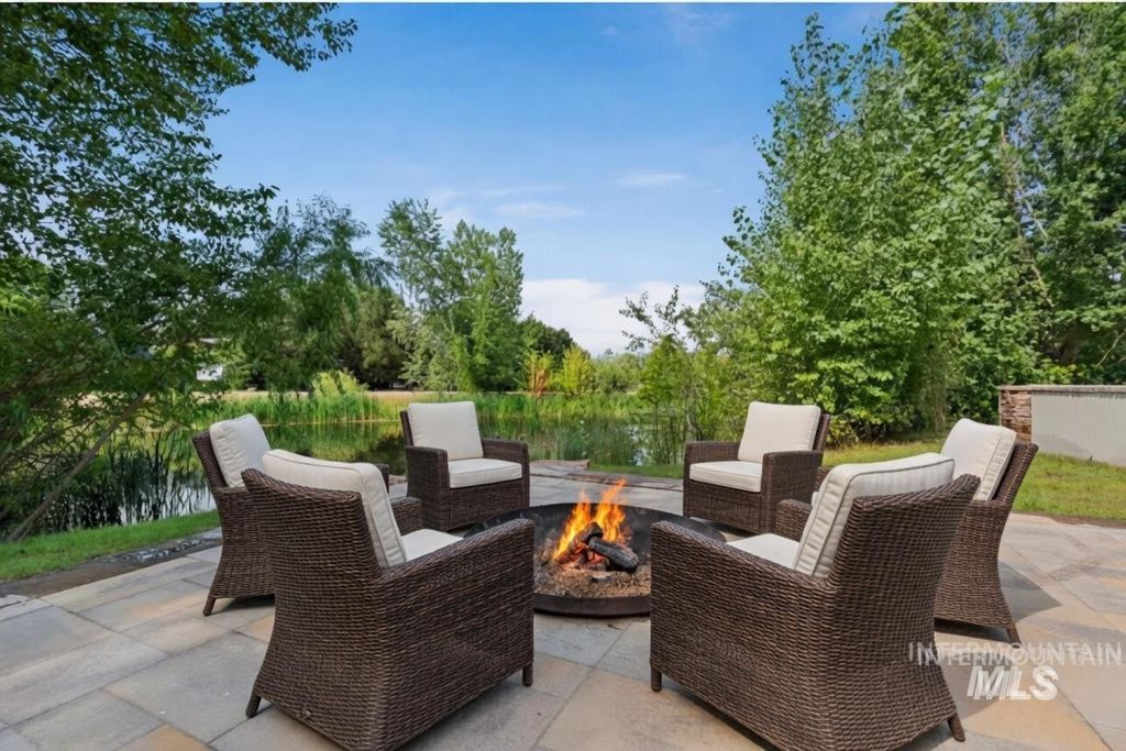 103 S. Alder Ln, Eagle, ID 83616 photo 43