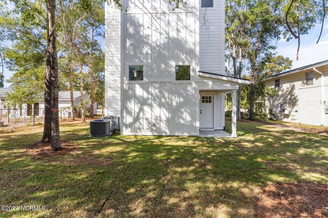 126 N Middleton Avenue, Oak Island, NC 28465