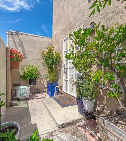 10732 Knott, Stanton, CA 90680
