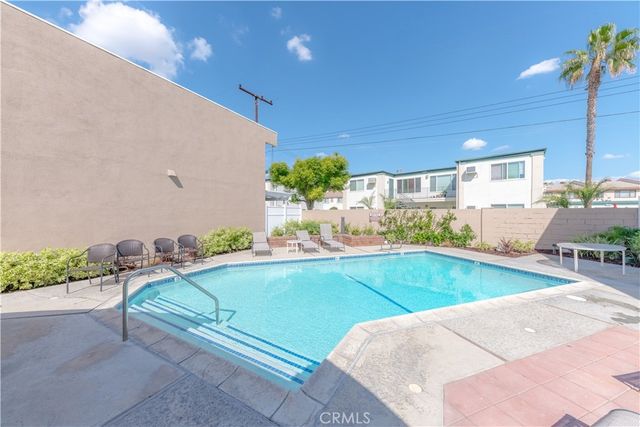 10732 Knott, Stanton, CA 90680