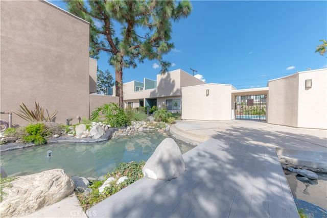 10732 Knott, Stanton, CA 90680