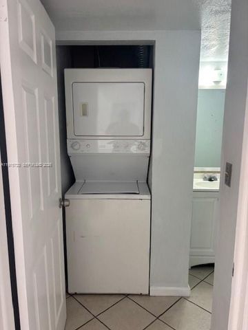 8004 SW 149th Ave C310, Miami, FL 33193