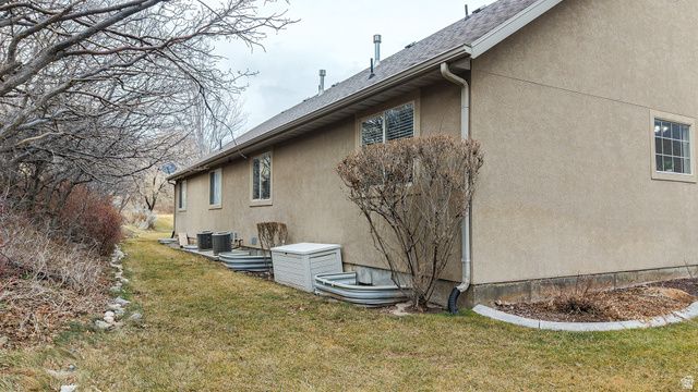 3033 E CANYON GLEN LOOP, Spanish Fork, UT 84660