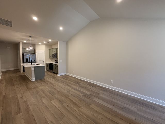 416 W Stonehaus Xing, Antioch, TN 37013