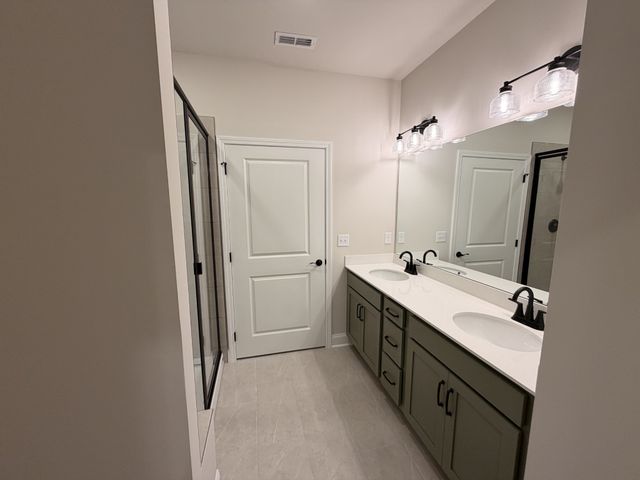 416 W Stonehaus Xing, Antioch, TN 37013