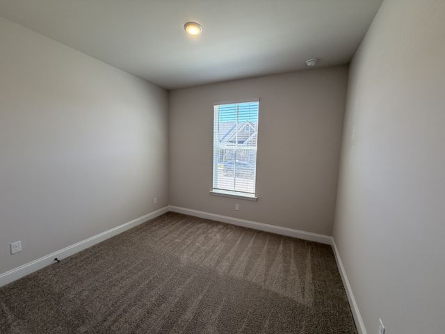 416 W Stonehaus Xing, Antioch, TN 37013