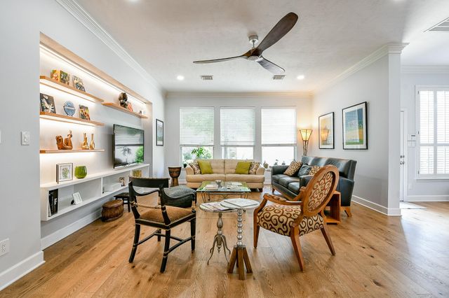 2442 Chimney Rock Road, Houston, TX 77056