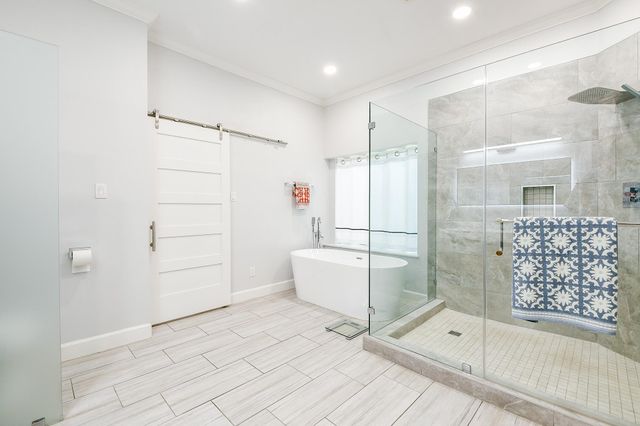 2442 Chimney Rock Road, Houston, TX 77056