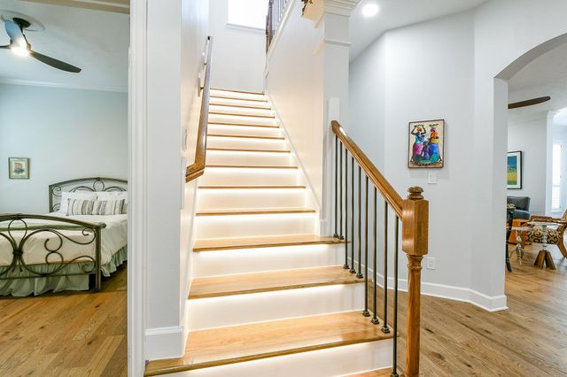 2442 Chimney Rock Road, Houston, TX 77056