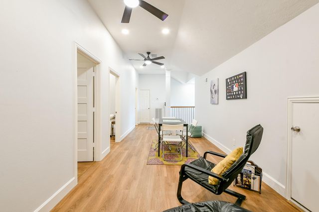 2442 Chimney Rock Road, Houston, TX 77056