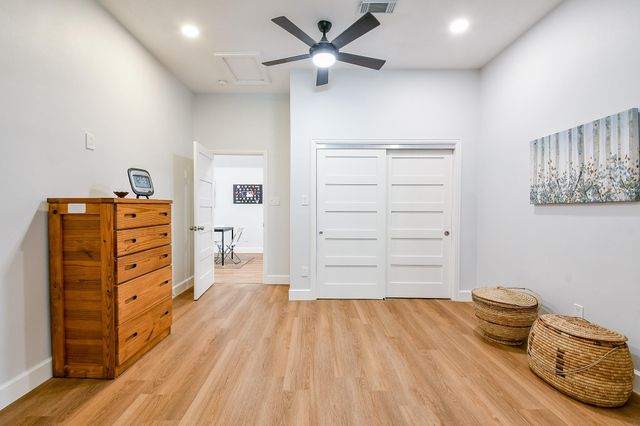 2442 Chimney Rock Road, Houston, TX 77056