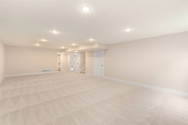 17526 Northview Drive, Urbandale, IA 50263