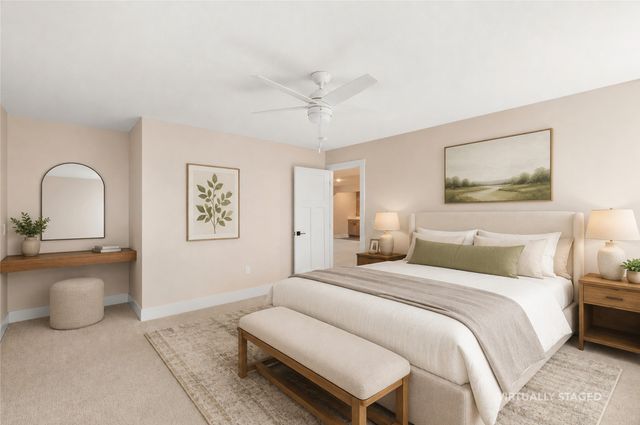 17526 Northview Drive, Urbandale, IA 50263