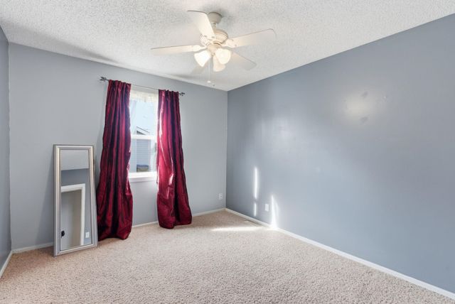 719 N Briarwood Rd, Derby, KS 67037