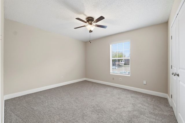 112 Churchill Lane, Euless, TX 76039
