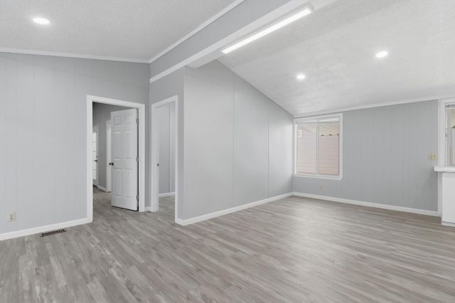 353 Millpond Drive 353, San Jose, CA 95125