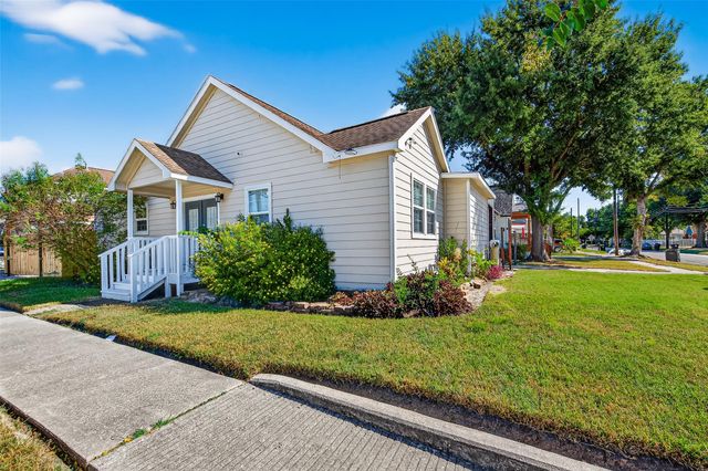 7103 Hemlock Street, Houston, TX 77087