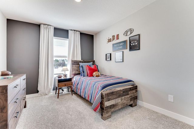 19454 136th Avenue N, Rogers, MN 55374