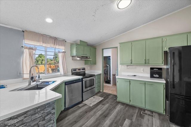 4460 Savoy Boulevard, Pahrump, NV 89061