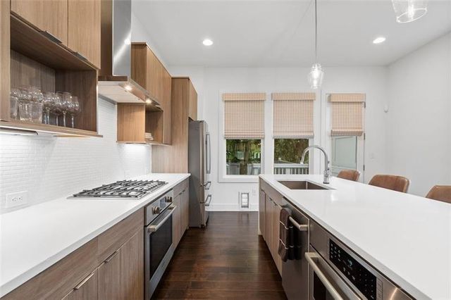 1388 La France NE Street 9, Atlanta, GA 30307