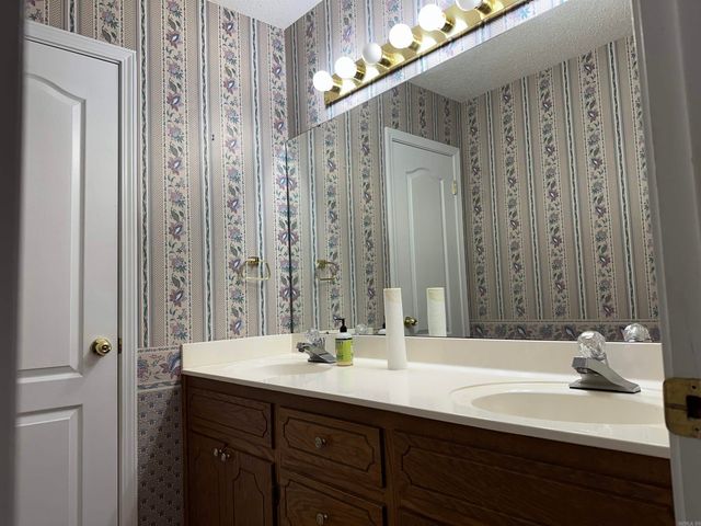 915 Heather Circle, Conway, AR 72034